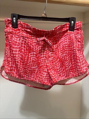 Athleta Red and Pink Printed Athletic Shorts